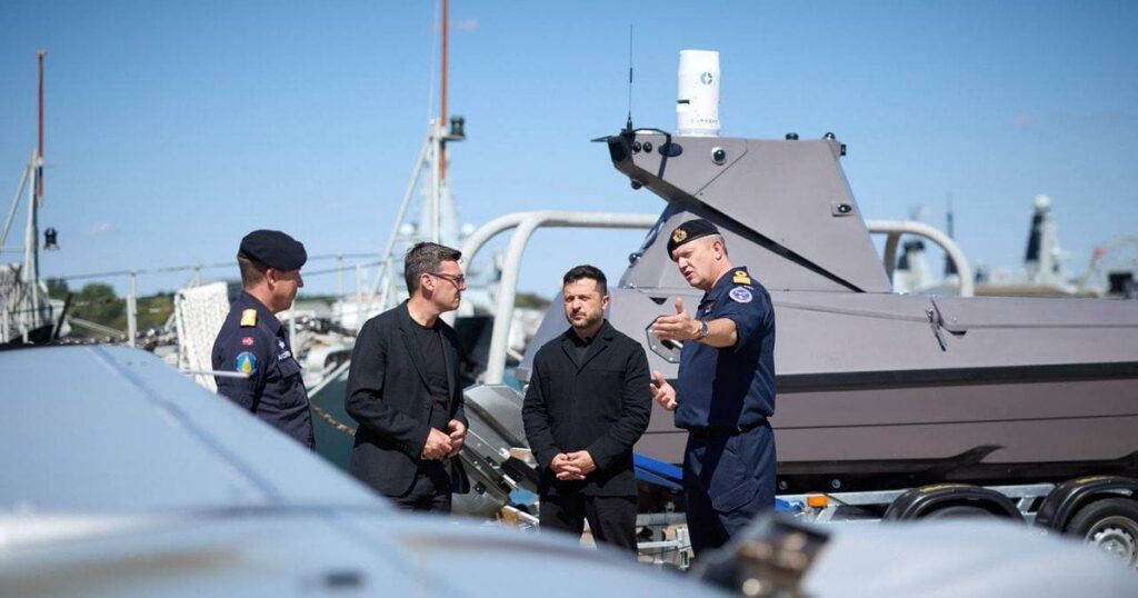 На базі у Британії перебувають п’ять українських кораблів: Зеленський розповів, коли вони повернуться