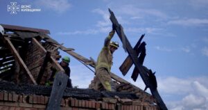 Укриття — за 100 метрів, а виставку не погоджували: нові деталі ракетного удару під Києвом
