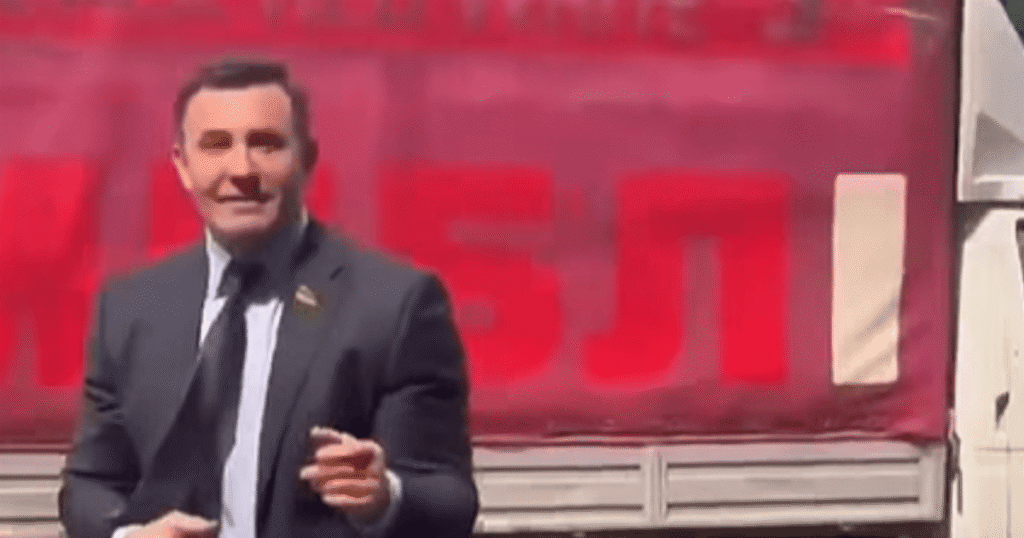 Микола Тищенко – після засідання ВАКС у Києві в нардепа кидали помідори — Укрaїнa Микола Тищенко – після засідання ВАКС у Києві в нардепа кидали помідори — Укрaїнa