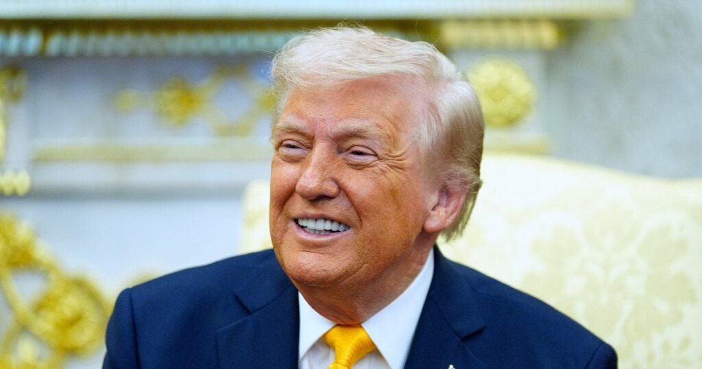 Війна в Україні — Трамп заявив. що США продовжить тиснути на РФ за для миру — Політика Війна в Україні — Трамп заявив. що США продовжить тиснути на РФ за для миру — Політика