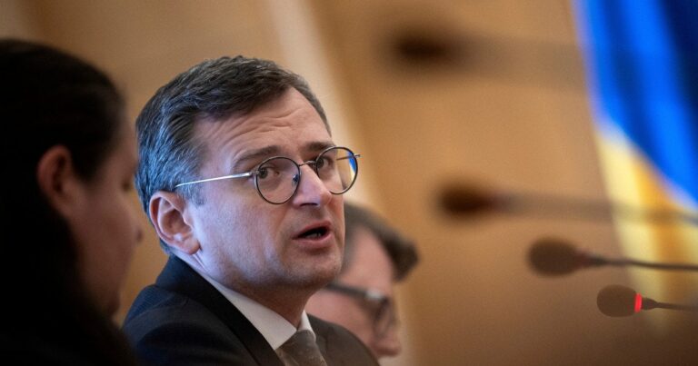 По Києву битимуть безжально: Кулеба про брак ППО та захисту від КАБів