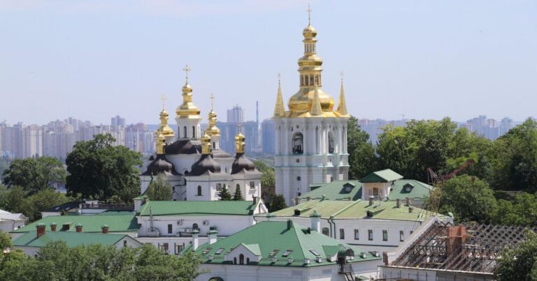 Відкриття Дальніх печер Києво-Печерської лаври: унікальні святині знову доступні для вірян