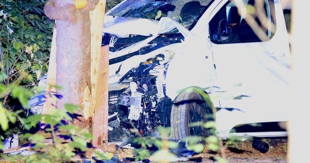 Фургон в’їхав у натовп біля ЛГБТКІ+ прайду в Берліні: є загиблий і багато поранених Фургон в’їхав у натовп біля ЛГБТКІ+ прайду в Берліні: є загиблий і багато поранених