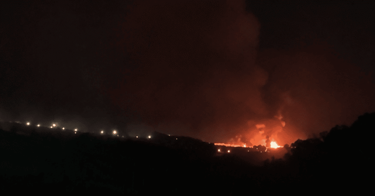 Серія вибухів у Криму: Заграва над Сімферополем, зникнення світла та води у Судаку