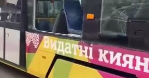 Під час удару по Києву сильно постраждало ДЕПО: багато трамваїв пошкоджено — як вони курсують