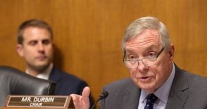 Допомога Україні США — сенатор заявив про заморозку 400 млн і назвав неожиданний термін — Світ