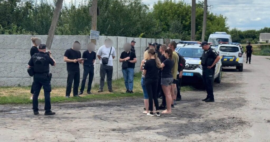 Зав’язали їм руки та ноги і вивезли до лісу: з’явилися моторошні деталі вбивства братів Мосейчуків