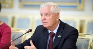 Смерть Ліндсі Ґрема: втрата для України та світу, або Чому він був “останнім яструбом Америки”