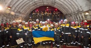 Святослав Вакарчук підтримав шахтарів ДТЕК: концерт під землею для тих, хто готує енергосистему до зими