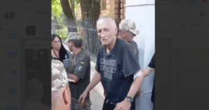 Омбудсман Лубінець – відреагував на відео з мобілізованими в Чернівцях і вимагає пояснень — Укрaїнa