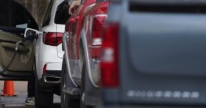 Готуються вгатити по АЗС: влада терміново звернулася до жителів однієї з областей — Укрaїнa