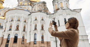 "Путін атакував Ісуса Христа": Лора Лумер рознесла російського диктатора після візиту до Лаври