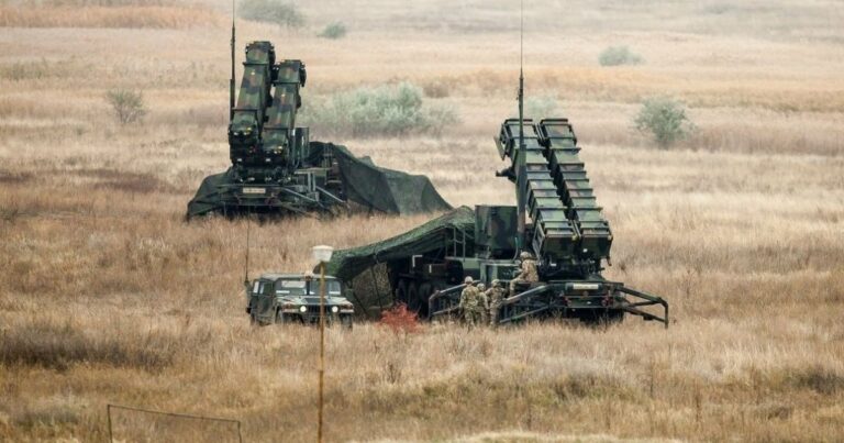 Дефіцит ракет Patriot: Як виснаження запасів загрожує Україні та світу