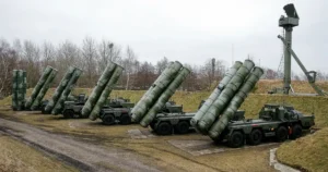 Росія дедалі частіше використовує ракети С-400: експерт пояснив причини та небезпеку
