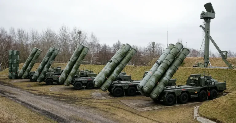 Росія дедалі частіше використовує ракети С-400: експерт пояснив причини та небезпеку