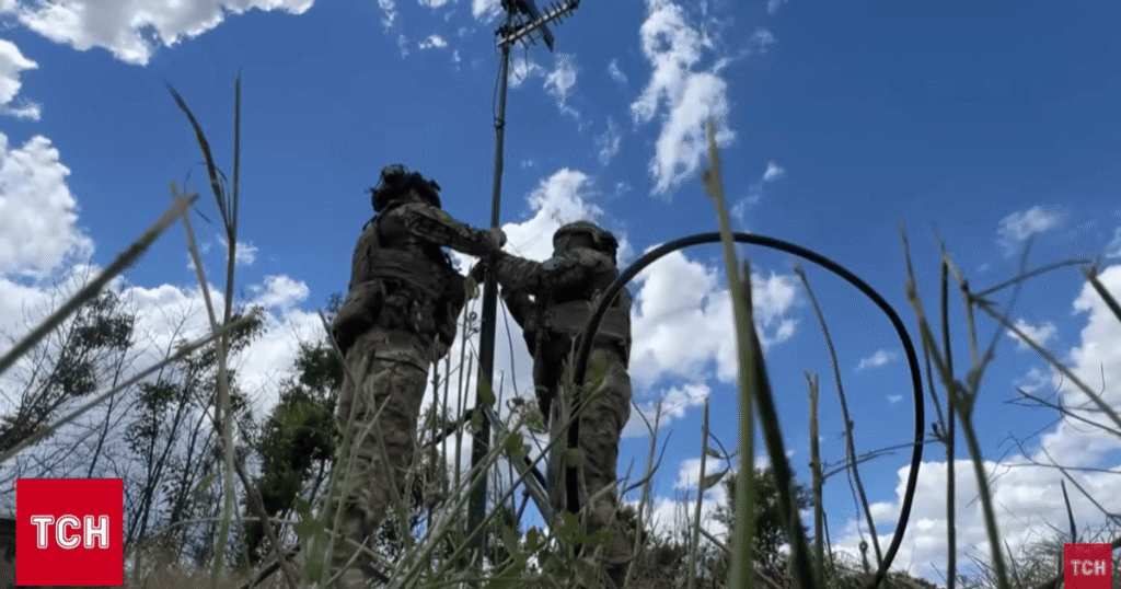 Ситуація на Херсонському напрямку: воїни ЗСУ відверто розповіли про протистояння з окупантами (відео) Ситуація на Херсонському напрямку: воїни ЗСУ відверто розповіли про протистояння з окупантами (відео)