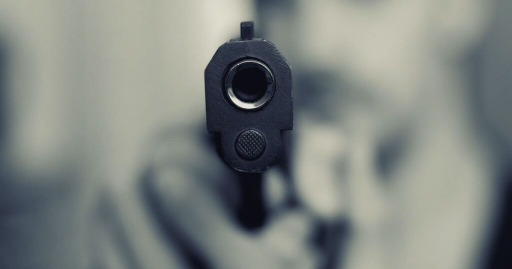 На Київщині сталася стрілянина просто в центрі міста, є поранений — перші подробиці На Київщині сталася стрілянина просто в центрі міста, є поранений — перші подробиці