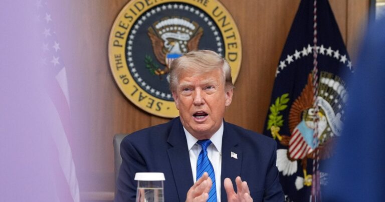 Трамп: Для миру в Україні Зеленський та Путін мають піти на поступки