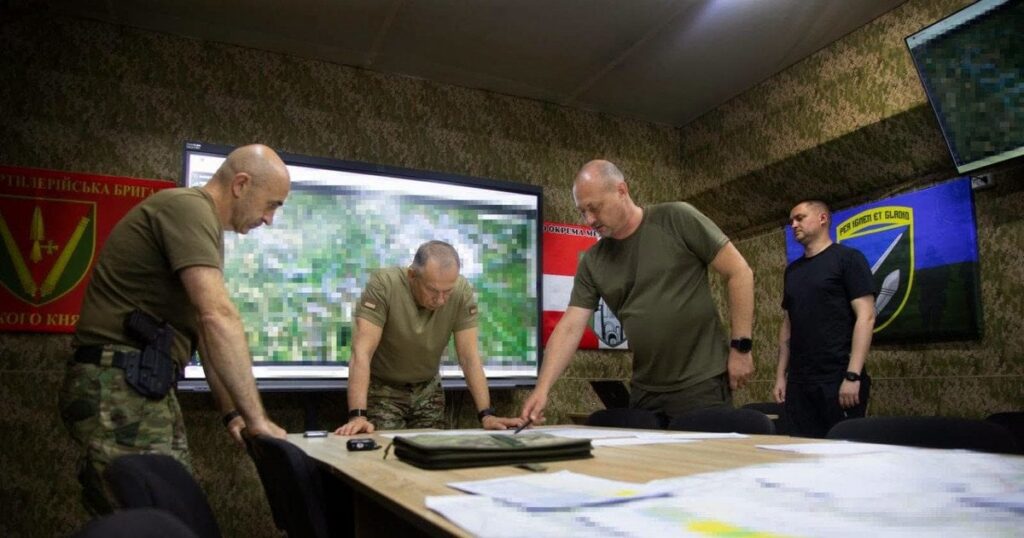 Росіяни штурмують Костянтинівку: Сирський повідомив про нові рішення командування Росіяни штурмують Костянтинівку: Сирський повідомив про нові рішення командування
