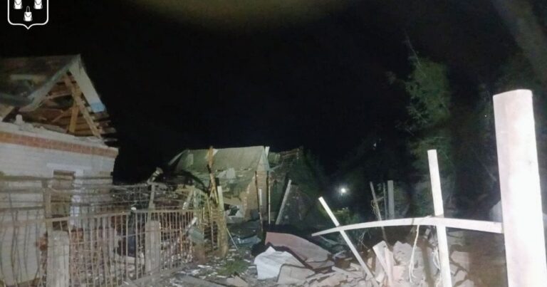 Російські авіабомби на Сумщині: житлові будинки під ударом, є постраждалі діти