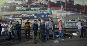 Приїхав до Росії — йди воювати: Кремль йде на відчайдушні кроки через провал у війні з Україною — ISW