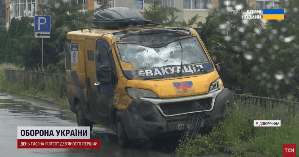 Ще одне місто України стає "кіл-зоною": криваві обстріли, багато поранених — людей закликають негайно евакуюватись
