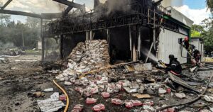 Росія знову б'є по пальному: в Ізюмі ракета знищила АЗС, є загиблий і поранені