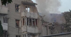Руйнівна ракетна атака на Львів: Зеленський про деталі трагедії та заклик до партнерів