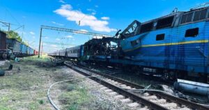Як “Укрзалізниця” евакуювала пасажирів після атаки дронів на поїзд на Запоріжжі