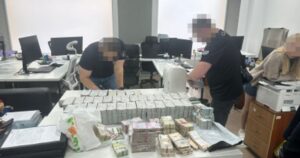 Обшуки у ВПК — СБУ прийшла до Vyriy і Української бронетехніки, компанії говорять про тиск — Укрaїнa