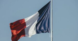 Франція викликала російського дипломата: реакція на кібератаки РФ