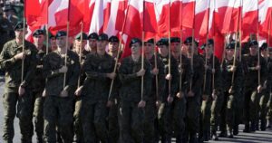 Польща запровадить стан повної готовності до війни ще до воєнного стану — Світ