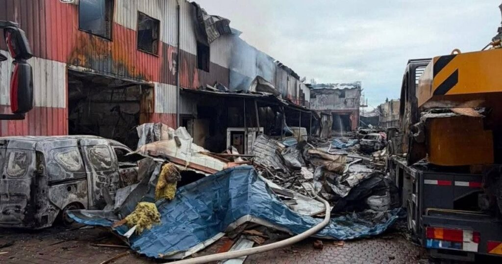 У Києві російськими ракетами знищено склад відомої американської компанії: що відомо про наслідки У Києві російськими ракетами знищено склад відомої американської компанії: що відомо про наслідки