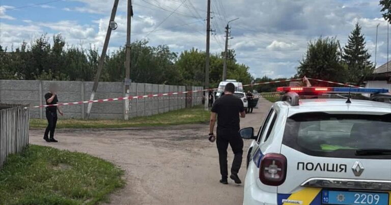 Вбивство братів Мосейчуків: Громадський Резонанс та Заклики до Справедливості щодо Справи Екскомбрига Лучанова