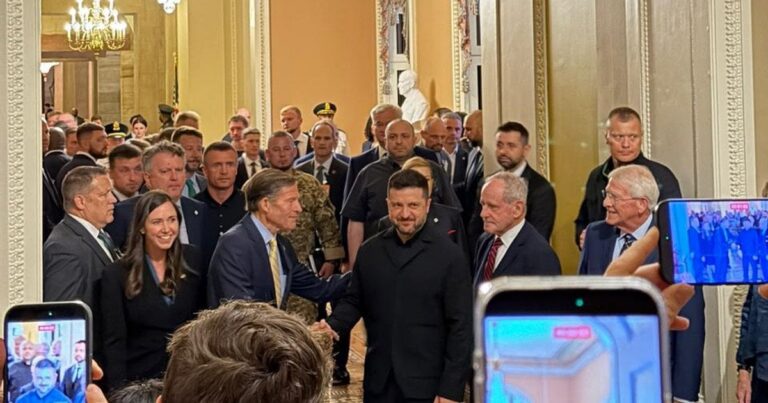 Нові санкції США проти Росії: Зеленський про важливий сигнал для Європи та використання заморожених активів