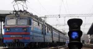 Ураження струмом у Броварах – 13-річна дівчинка вкрай важка після інциденту на вокзалі — Київ