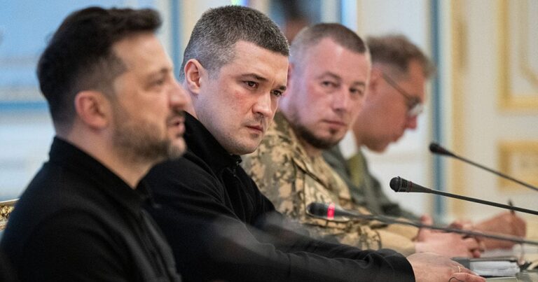 Федоров про стосунки з Зеленським після заяви про вибори: Ексміністр оборони розкрив деталі