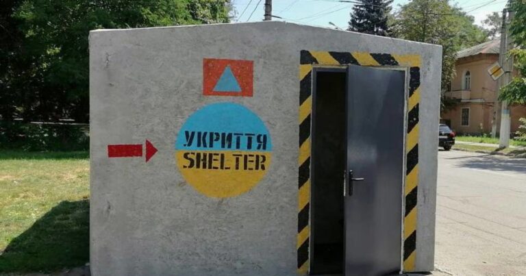 Як облаштувати власний бункер: безпека, норми та вартість захисної споруди