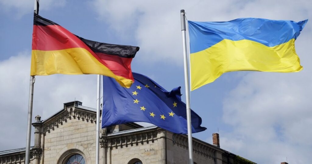 Тимчасовий захист у Німеччині — кого з новоприбулих українців не приймуть без дозволу — Укрaїнa Тимчасовий захист у Німеччині — кого з новоприбулих українців не приймуть без дозволу — Укрaїнa