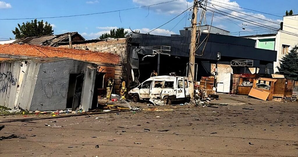 Дрон РФ влучив у відділення Нової пошти у Краматорську: що відомо — Укрaїнa Дрон РФ влучив у відділення Нової пошти у Краматорську: що відомо — Укрaїнa