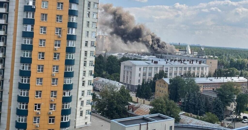 У Росії горить ЦНДІмаш: що відомо про надзвичайну подію в науковому центрі ракетних розробок — Світ У Росії горить ЦНДІмаш: що відомо про надзвичайну подію в науковому центрі ракетних розробок — Світ