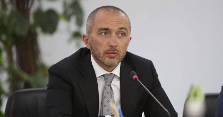 Напруга між Банковою та Нацбанком: чому Зеленський невдоволений Андрієм Пишним?