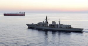 Британія посилює спостереження за російським флотом: Москва реагує фрегатом