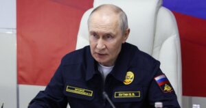 Путін уперше приїхав на спірні Курили: назріває новий скандал з Японією