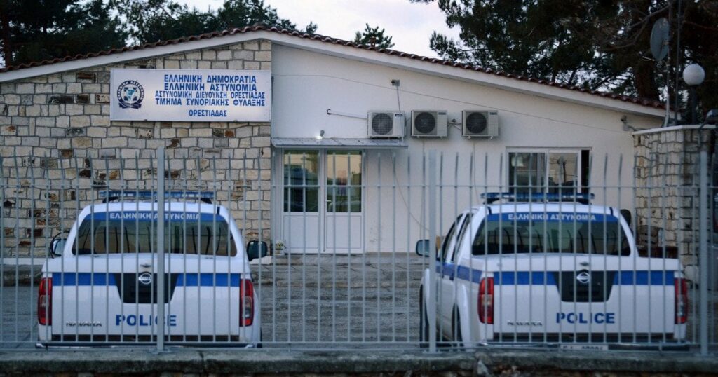 Дрон упав просто на поліцейське управління й вибухнув: Туреччину сколихнув загадковий інцидент