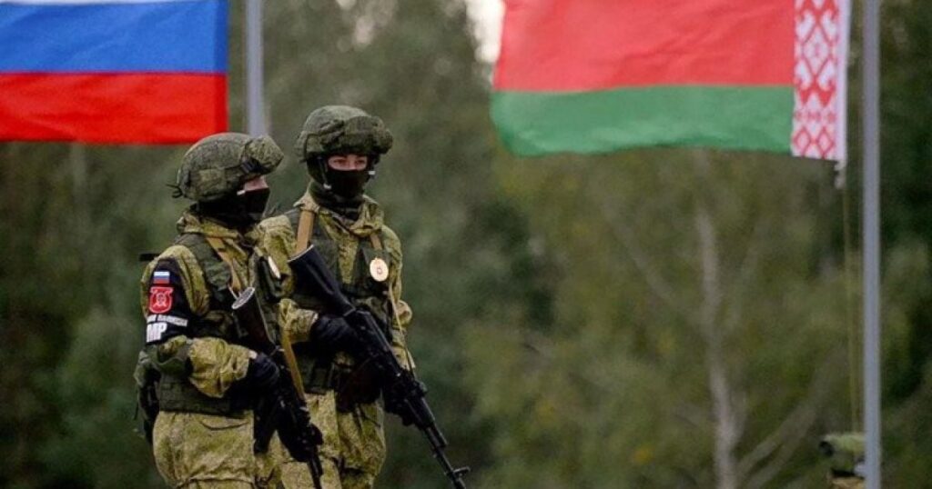РФ знову може рушити на Київ з Білорусі: французький аналітик назвав головну перешкоду для Путіна РФ знову може рушити на Київ з Білорусі: французький аналітик назвав головну перешкоду для Путіна