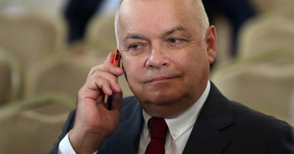 Дмитро Кисельов залишив Вести недели після 14 років - що відомо про кадрові зміни — Світ Дмитро Кисельов залишив Вести недели після 14 років - що відомо про кадрові зміни — Світ