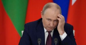 Бензинова криза в Росії: Москва та Петербург на межі дефіциту, план Путіна зазнав краху