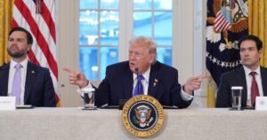 Трамп спростовує чутки про підтримку Венса як майбутнього кандидата від Республіканської партії