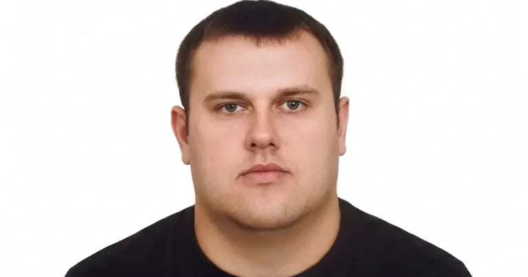 Смерть в ТЦК Коростеня: Мати загиблого Андрія Стесюка вимагає справедливості та покарання